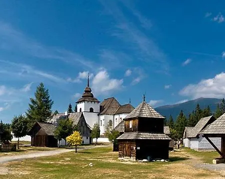 Chalupa Liptovsky Mikulas Липтовски-Микулаш