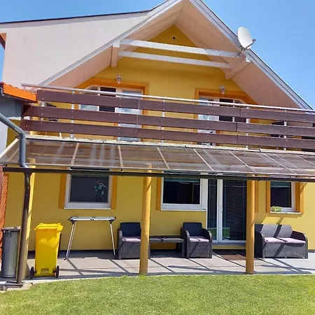 Chalupa Liptovsky Mikulas Holiday home *