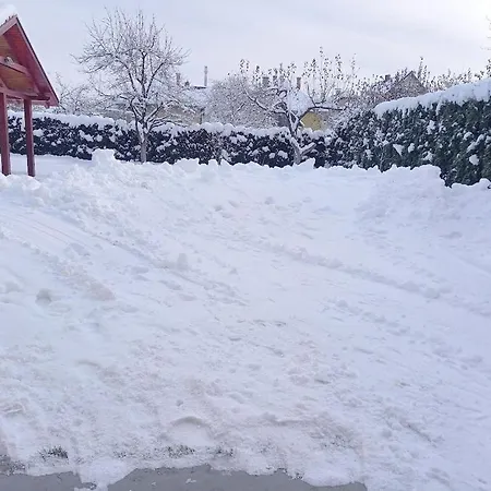 Chalupa Liptovsky Mikulas Дом отдыха Липтовски-Микулаш