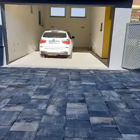 Chalupa Liptovsky Mikulas Дом отдыха Липтовски-Микулаш