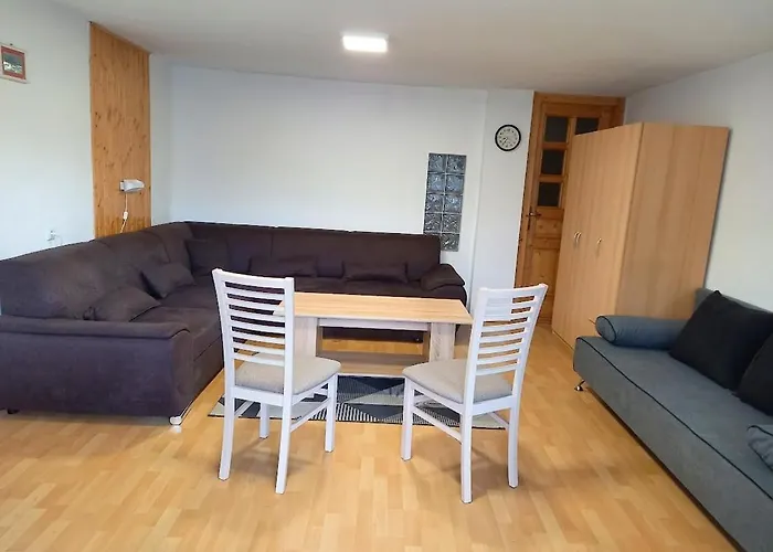 Chalupa Liptovsky Mikulas * Liptovský Mikuláš