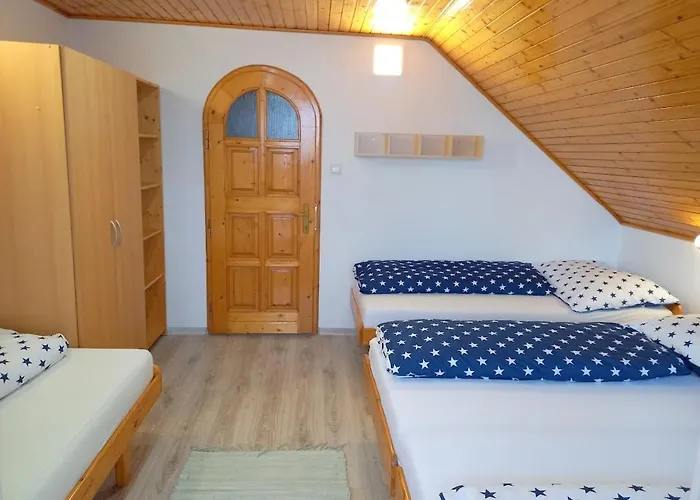 Chalupa Liptovsky Mikulas *