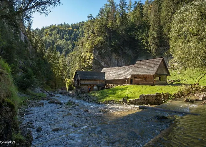 Chalupa Liptovsky Mikulas Dom wakacyjny *